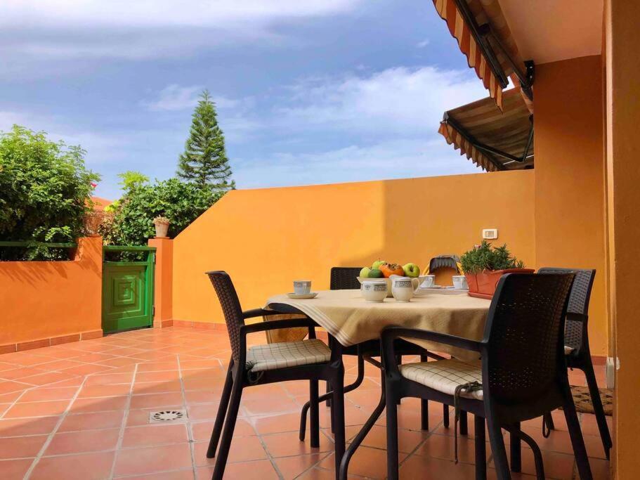 Luminoso Apartamento Con Piscina Y Parking Lägenhet Puerto de la Cruz  Exteriör bild